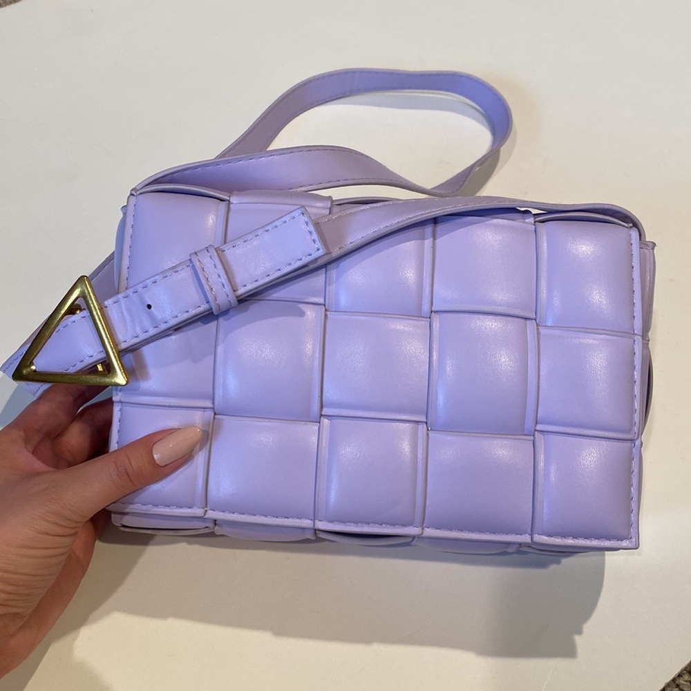 Light Purple Lavender Woven Cassette Puffy Crossbody Bag
